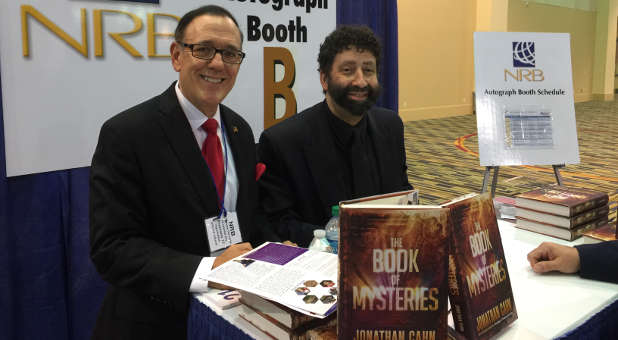 Mr_Strang_with_Jonathan_Cahn_